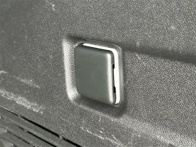 Used 2021 GMC Yukon XL SLT image 25