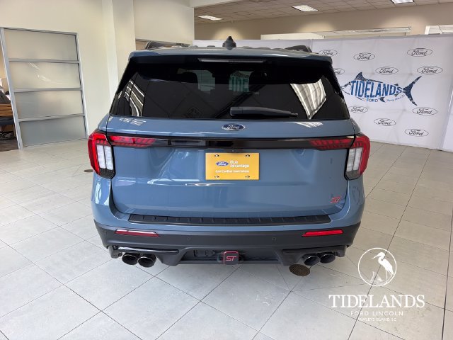 Certified 2025 Ford Explorer ST AWD/4WD image 7