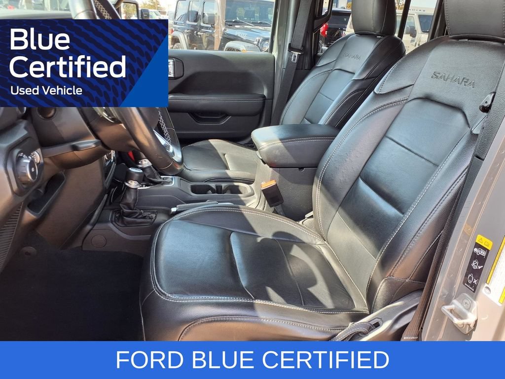 Used 2022 Jeep Wrangler Unlimited Sahara AWD/4WD image 25