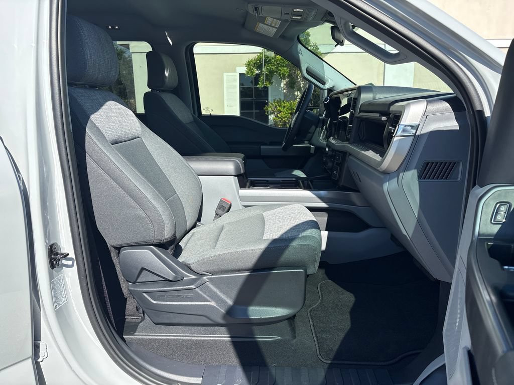 Certified 2026 Ford F250 XLT w/ Tremor Off-Road Package AWD/4WD image 9