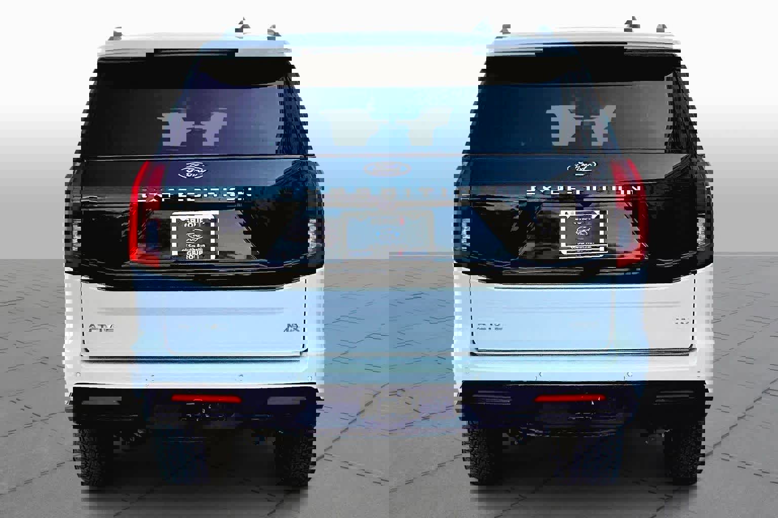 Certified 2025 Ford Expedition Max Active image 2