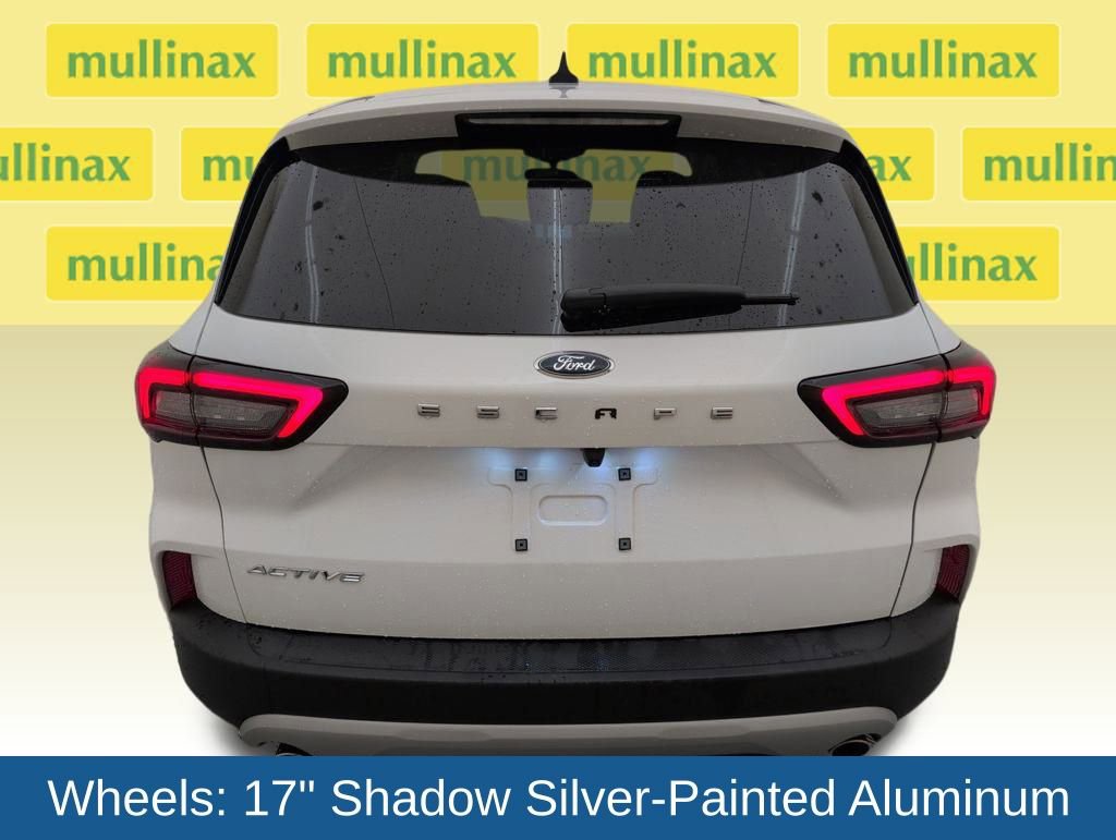 Certified 2025 Ford Escape Active image 33