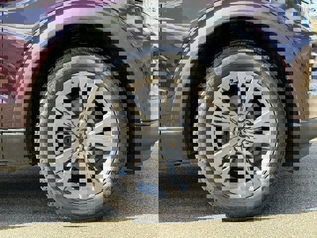 Certified 2022 Ford Explorer XLT w/ Equipment Group 202A image 14