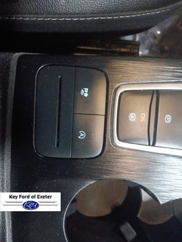 Certified 2022 Ford Escape SEL AWD/4WD image 38