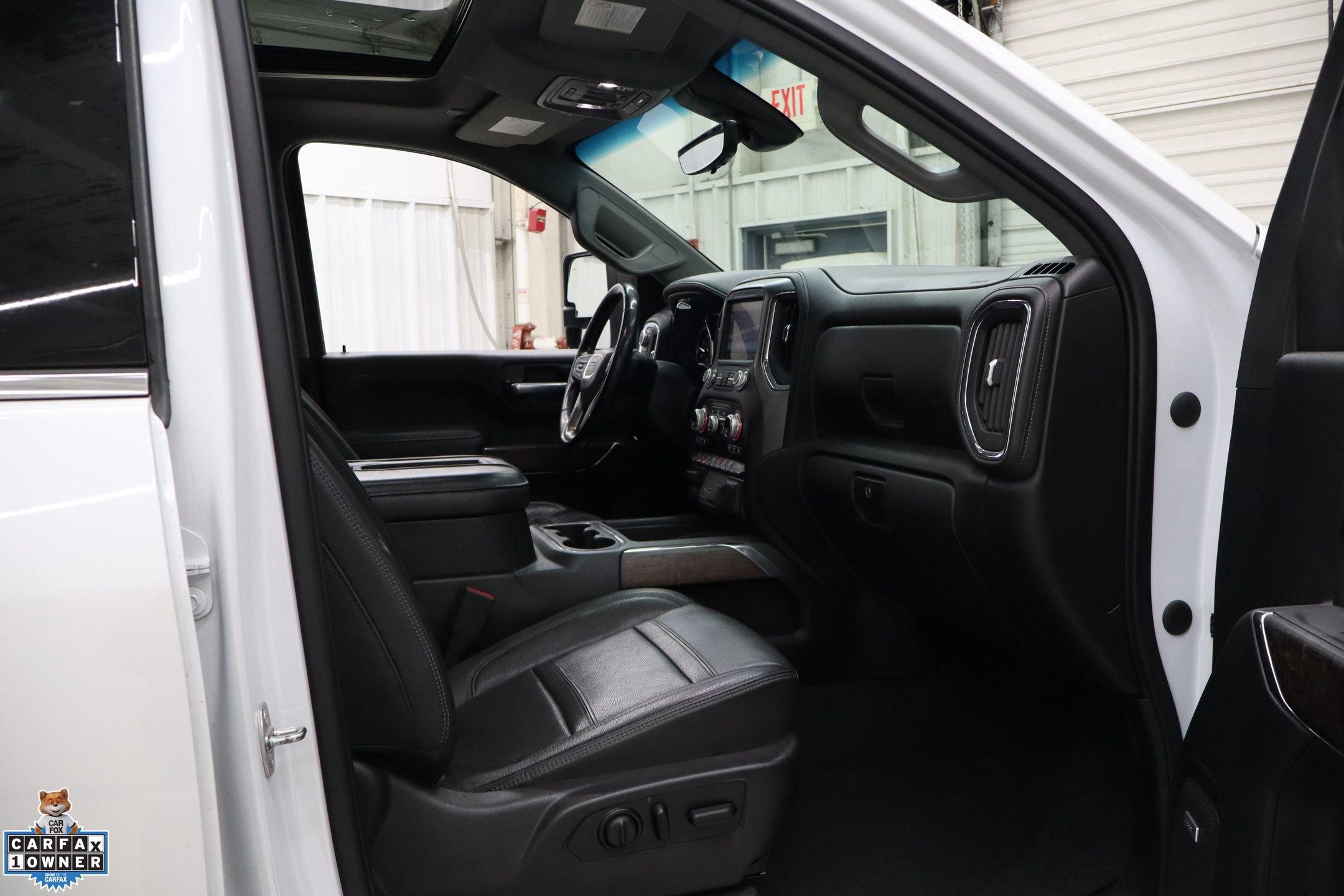 Used 2021 GMC Sierra 2500 Denali w/ Denali Ultimate Package AWD/4WD image 30