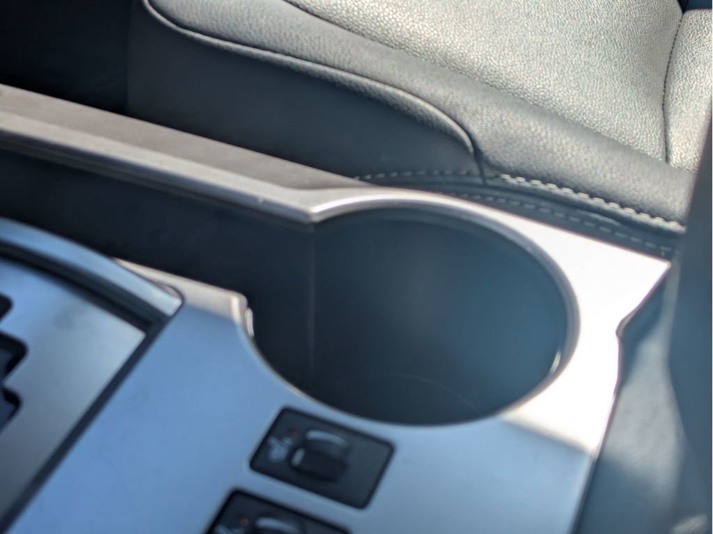 Used 2019 Toyota 4Runner SR5 Premium RWD image 17