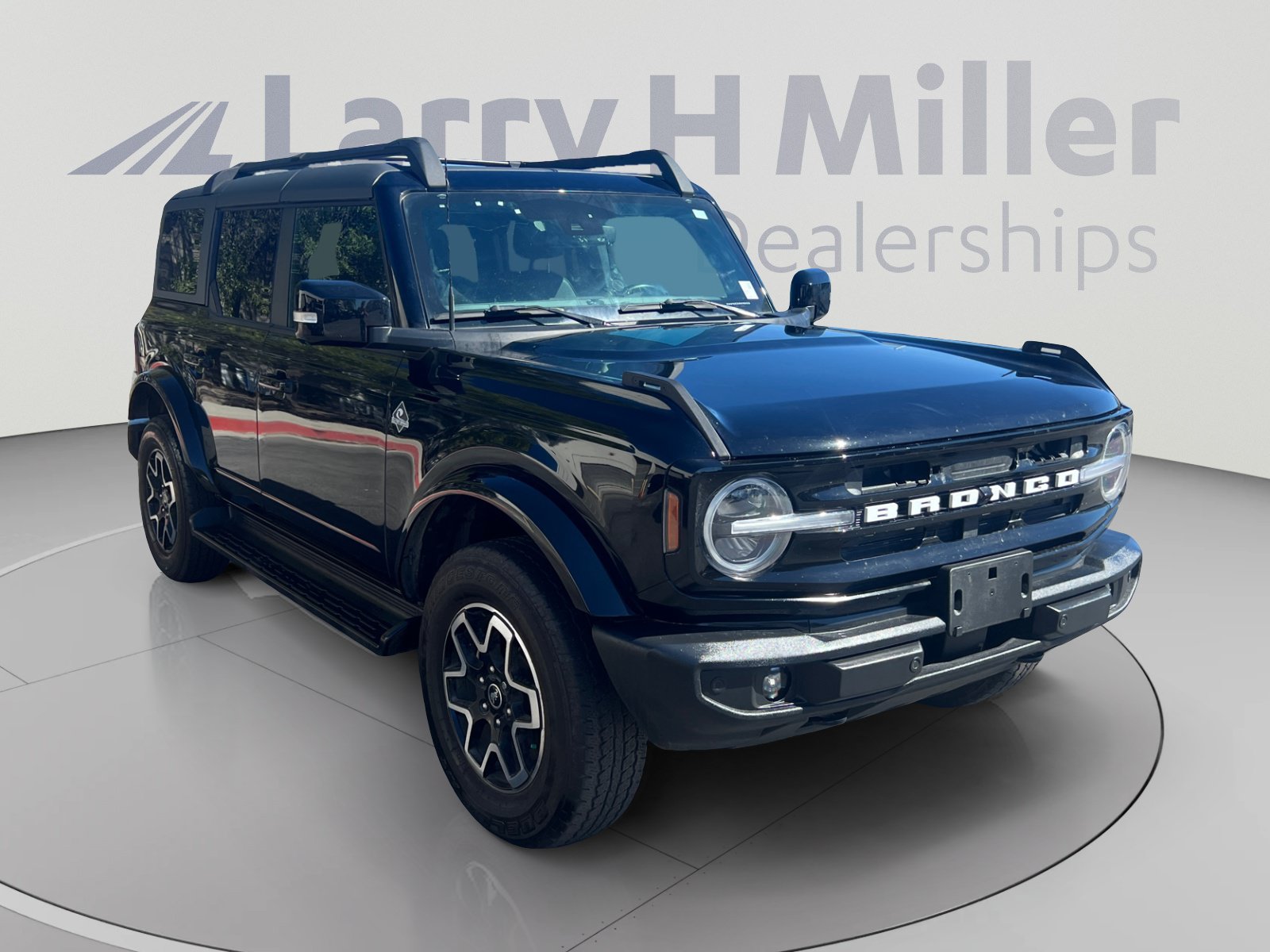 Certified 2025 Ford Bronco Outer Banks AWD/4WD image 7