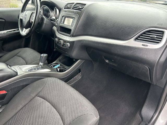 Used 2018 Dodge Journey SE w/ Connectivity Group FWD image 22