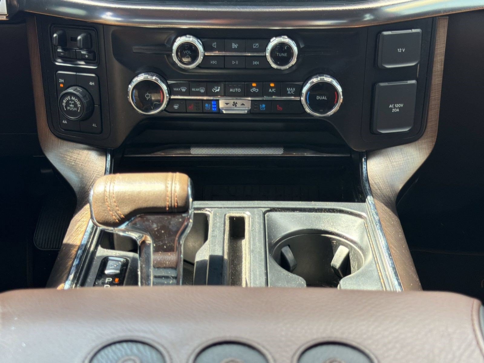 Certified 2024 Ford F150 King Ranch w/ FX4 Off-Road Package AWD/4WD image 18