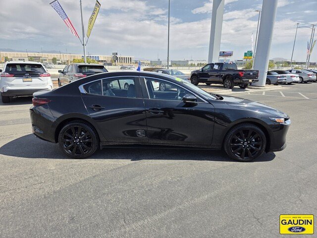 Used 2024 MAZDA MAZDA3 s FWD image 8