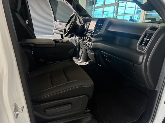 Used 2026 RAM 1500 Express AWD/4WD image 14