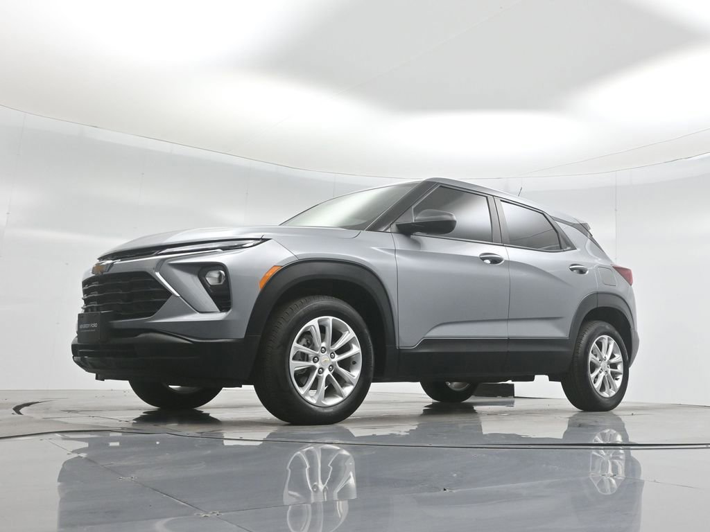 Used 2024 Chevrolet TrailBlazer LS image 26