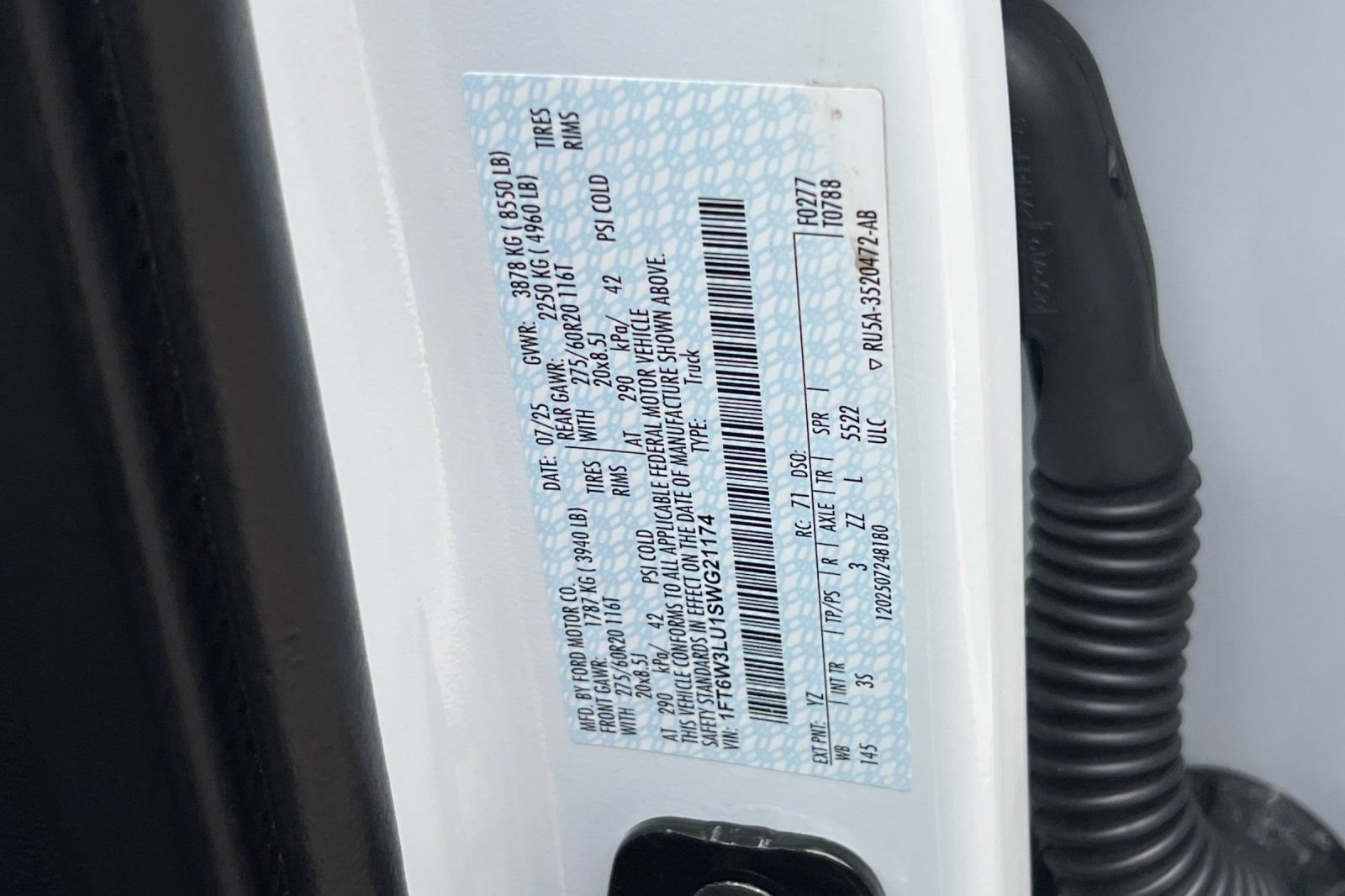 Certified 2025 Ford F150 Lightning Flash AWD/4WD image 27