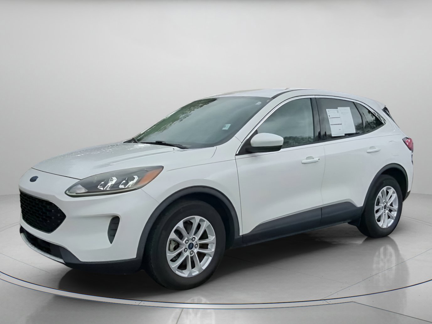 Certified 2020 Ford Escape SE image 5