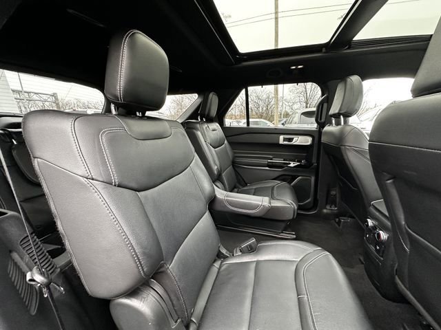 Certified 2023 Ford Explorer ST w/ Equipment Group 401A image 39