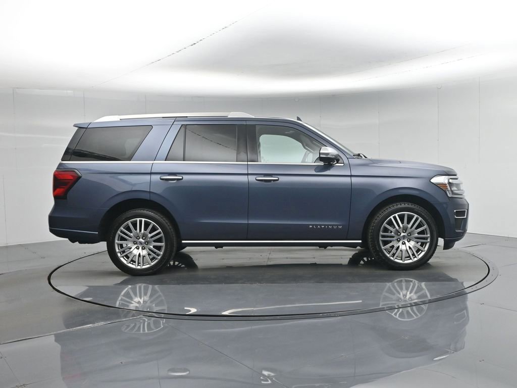 Certified 2023 Ford Expedition Platinum image 7