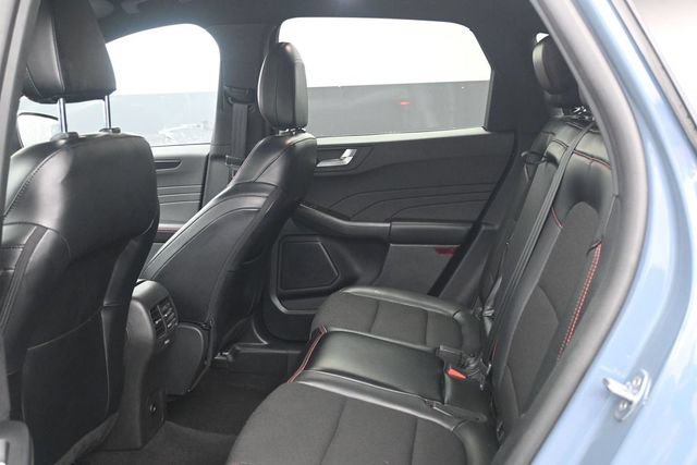 Certified 2025 Ford Escape ST-Line Select AWD/4WD image 5