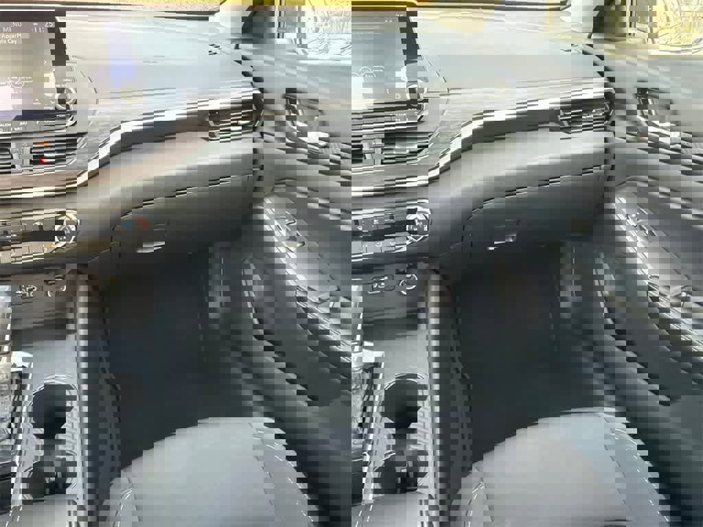 Used 2025 Nissan Altima 2.5 SV image 20