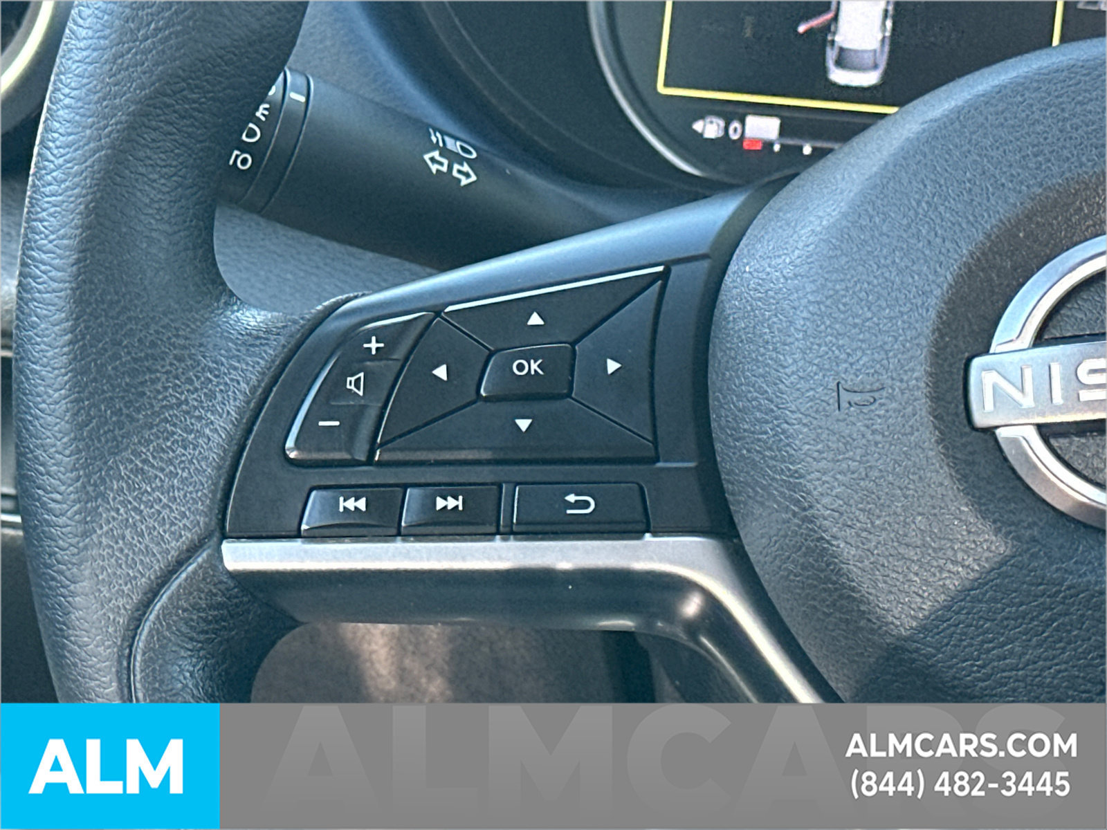 Used 2024 Nissan Versa SV w/ Trunk Package FWD image 27