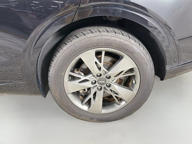 Used 2022 Genesis GV70 3.5T Sport AWD/4WD image 37