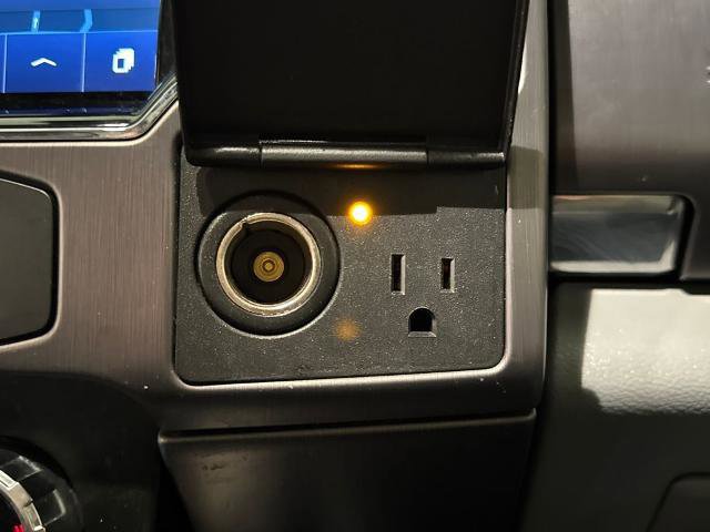 Certified 2022 Ford F250 Limited w/ FX4 Off-Road Package image 32