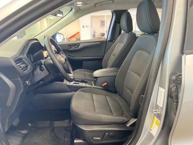 Certified 2023 Ford Escape Active AWD/4WD image 16