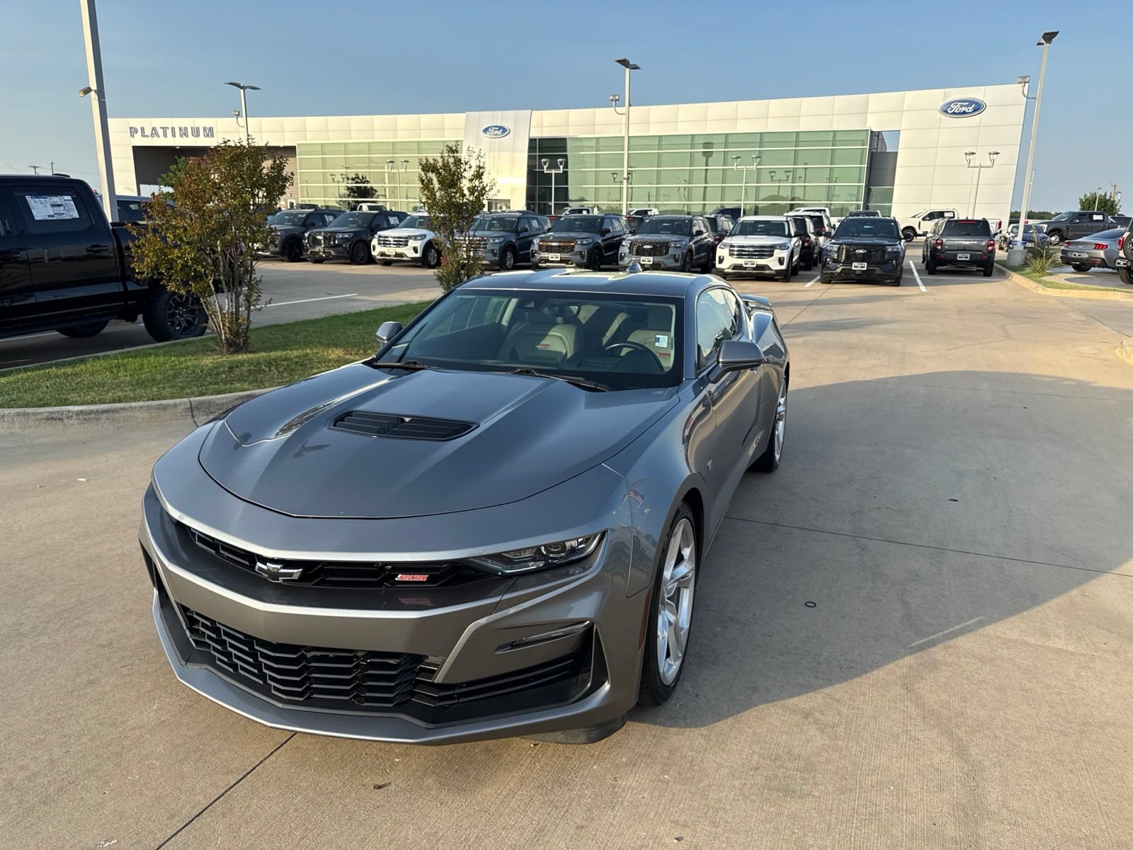 Used 2020 Chevrolet Camaro SS RWD image 24