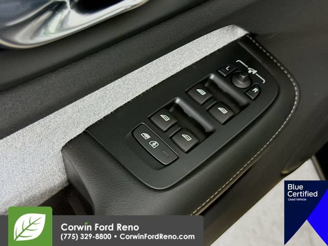 Used 2024 Volvo S60 T8 Ultimate AWD/4WD image 19