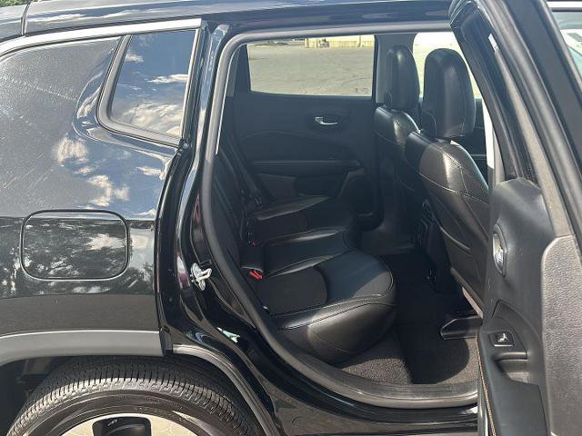 Used 2020 Jeep Compass Latitude image 31