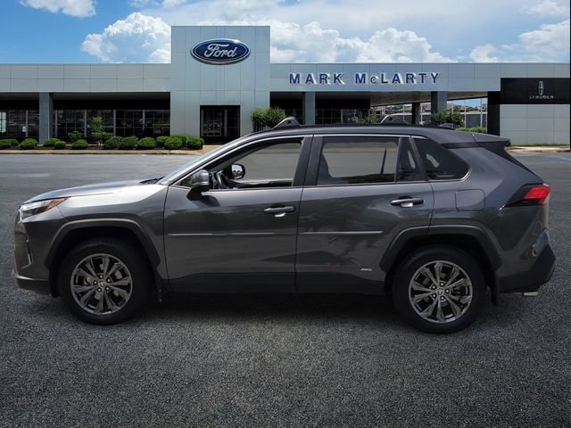 Used 2023 Toyota RAV4 XLE Premium AWD/4WD image 6