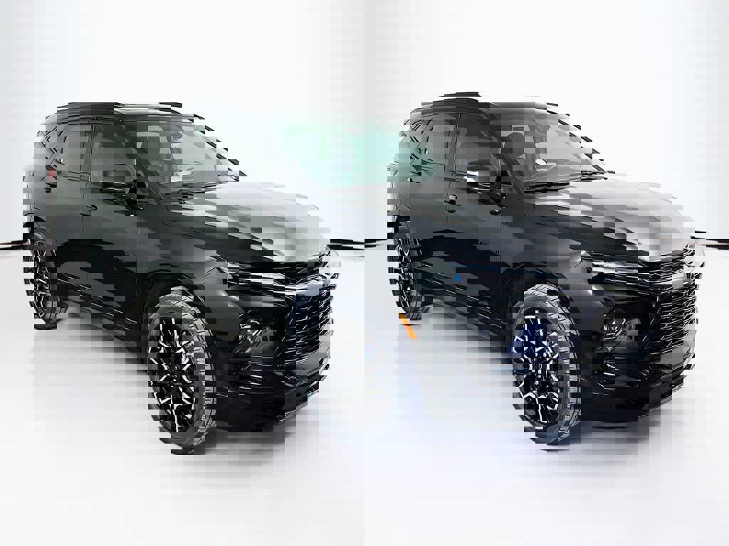 Used 2023 Chevrolet Blazer RS w/ Driver Confidence II Package image 23