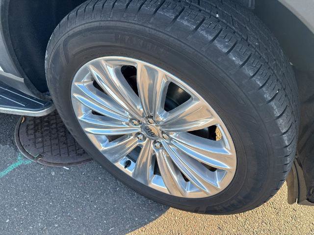 Certified 2022 Ford Explorer King Ranch w/ Premium Technology Package image 14