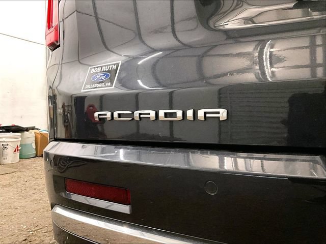 Used 2023 GMC Acadia Denali w/ Denali Technology Package AWD/4WD image 13