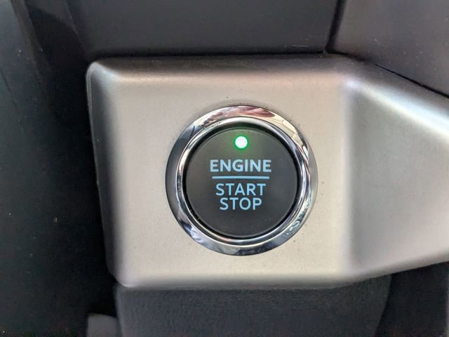 Certified 2022 Ford Expedition XLT image 18