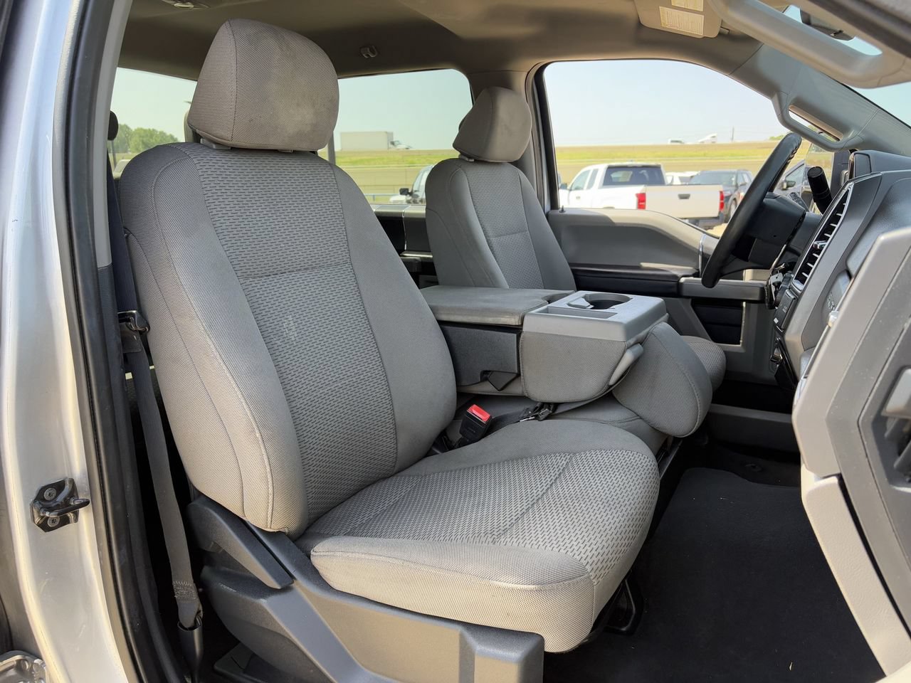 Certified 2022 Ford F250 XLT AWD/4WD image 31