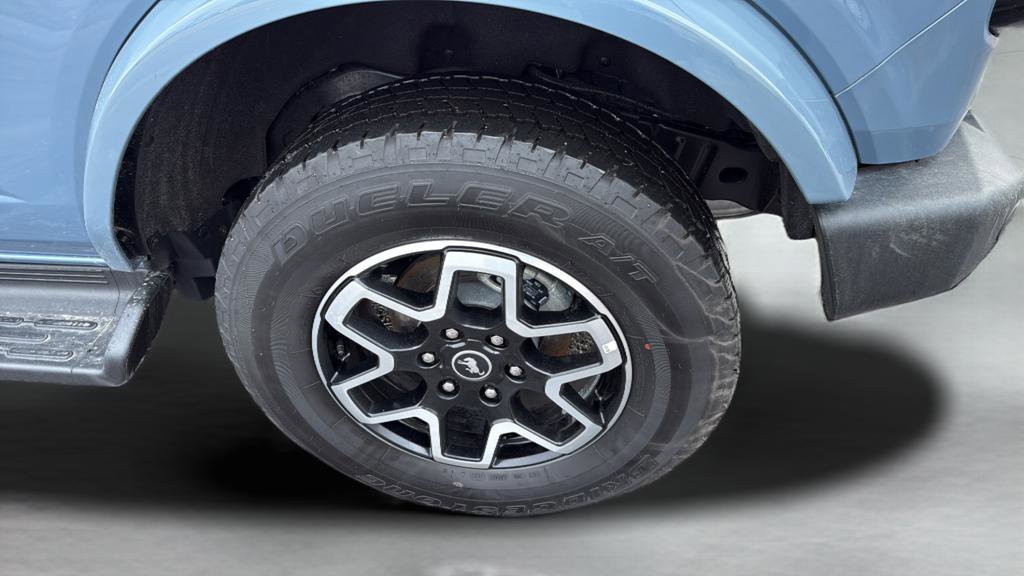 Certified 2025 Ford Bronco Outer Banks AWD/4WD image 44