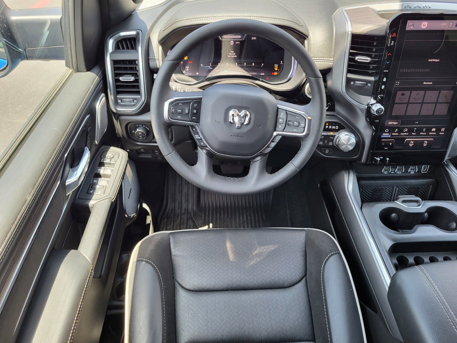 Used 2025 RAM 1500 Laramie w/ Night Edition AWD/4WD image 14