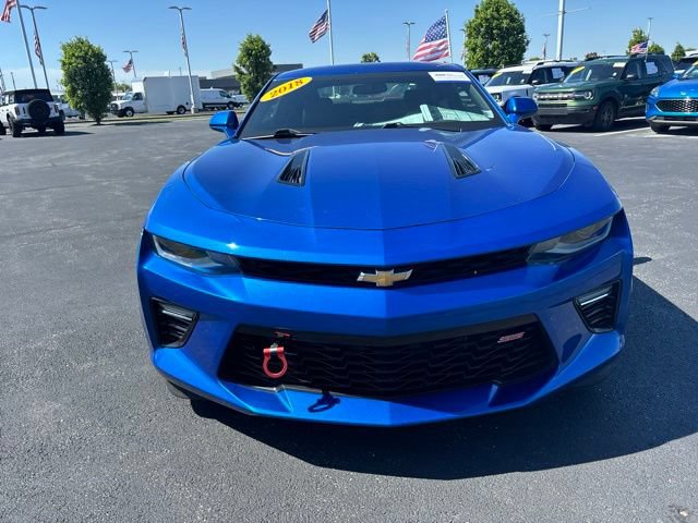Used 2018 Chevrolet Camaro SS RWD image 6