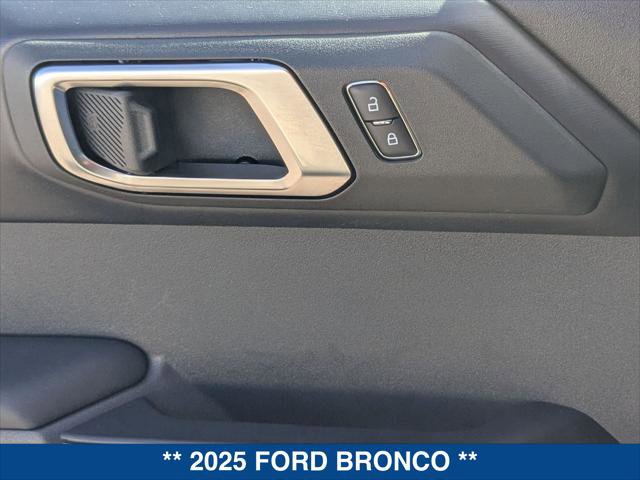 Certified 2025 Ford Bronco Outer Banks image 11