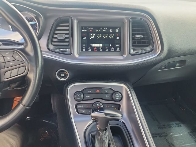Used 2020 Dodge Challenger SXT RWD image 17