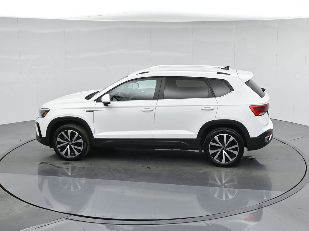 Used 2022 Volkswagen Taos SE image 27