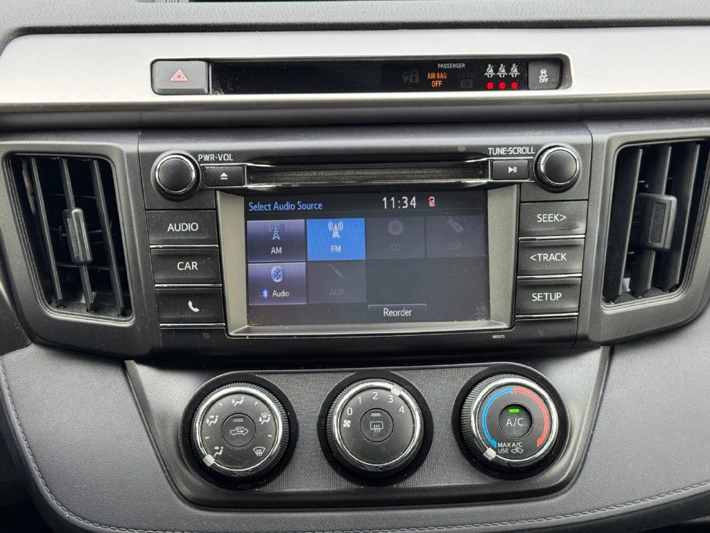 Used 2018 Toyota RAV4 LE w/ All Weather Liner Package FWD image 14