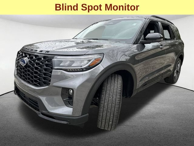 Certified 2025 Ford Explorer ST-Line w/ ST-Line Street Pack AWD/4WD image 6