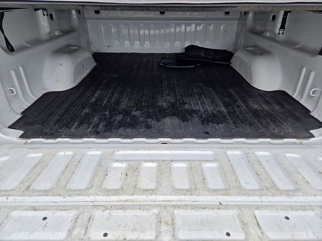 Used 2018 Chevrolet Silverado 1500 LT w/ LT Eassist Package image 6