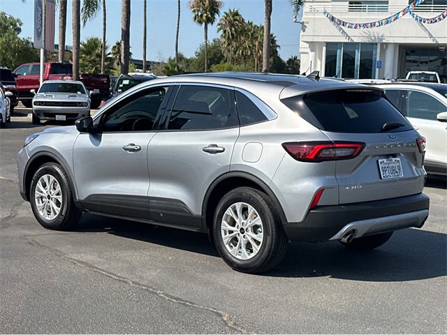 Certified 2024 Ford Escape Active image 3