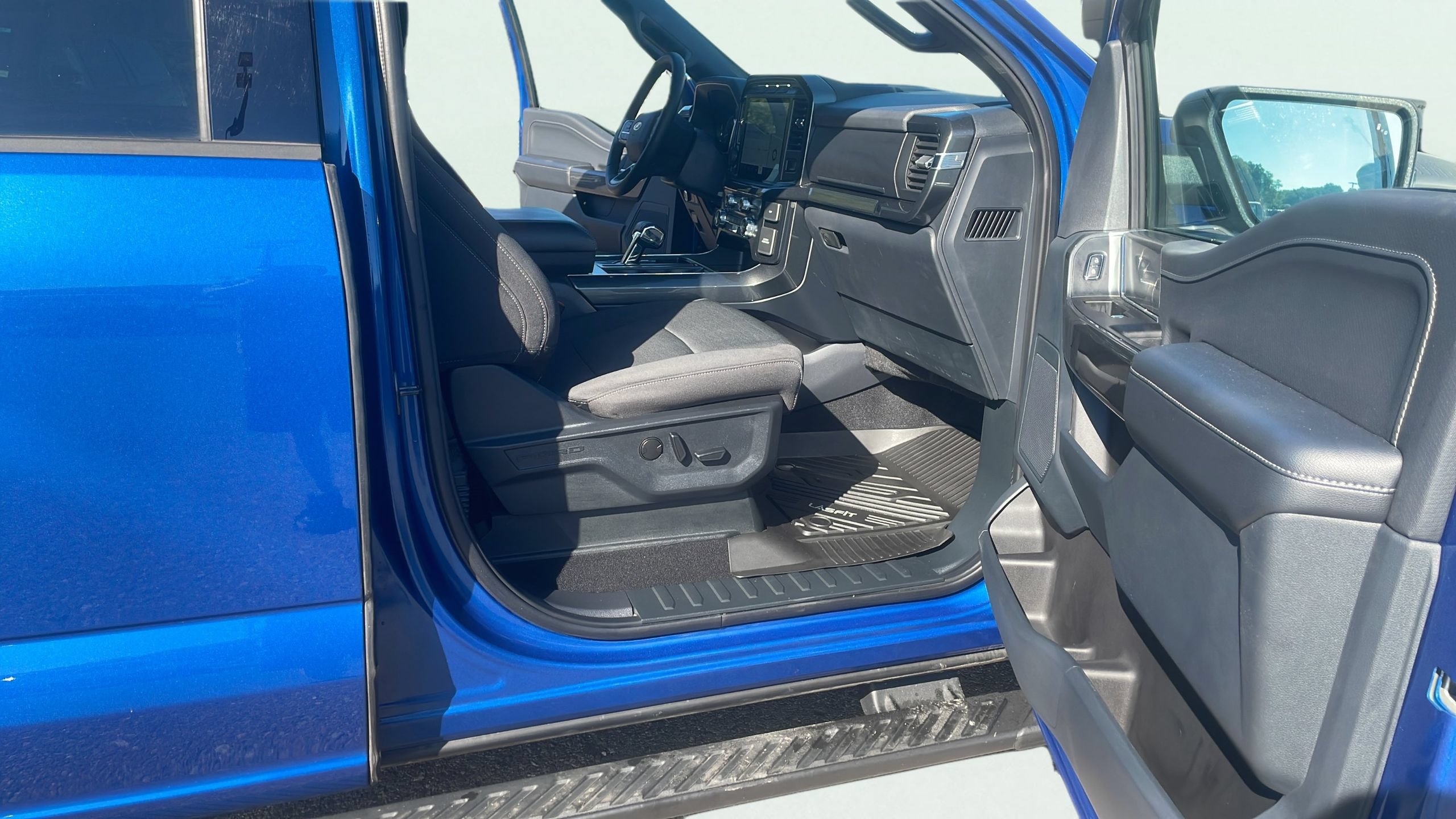 Certified 2023 Ford F150 XLT w/ Equipment Group 302A High AWD/4WD image 15