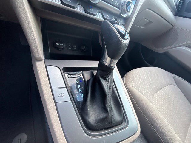 Used 2020 Hyundai Elantra SEL w/ Convenience Package (C2) FWD image 22