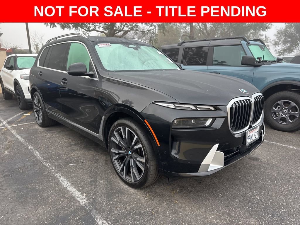 Used 2023 BMW X7 xDrive40i w/ Parking Assistance Package image 1