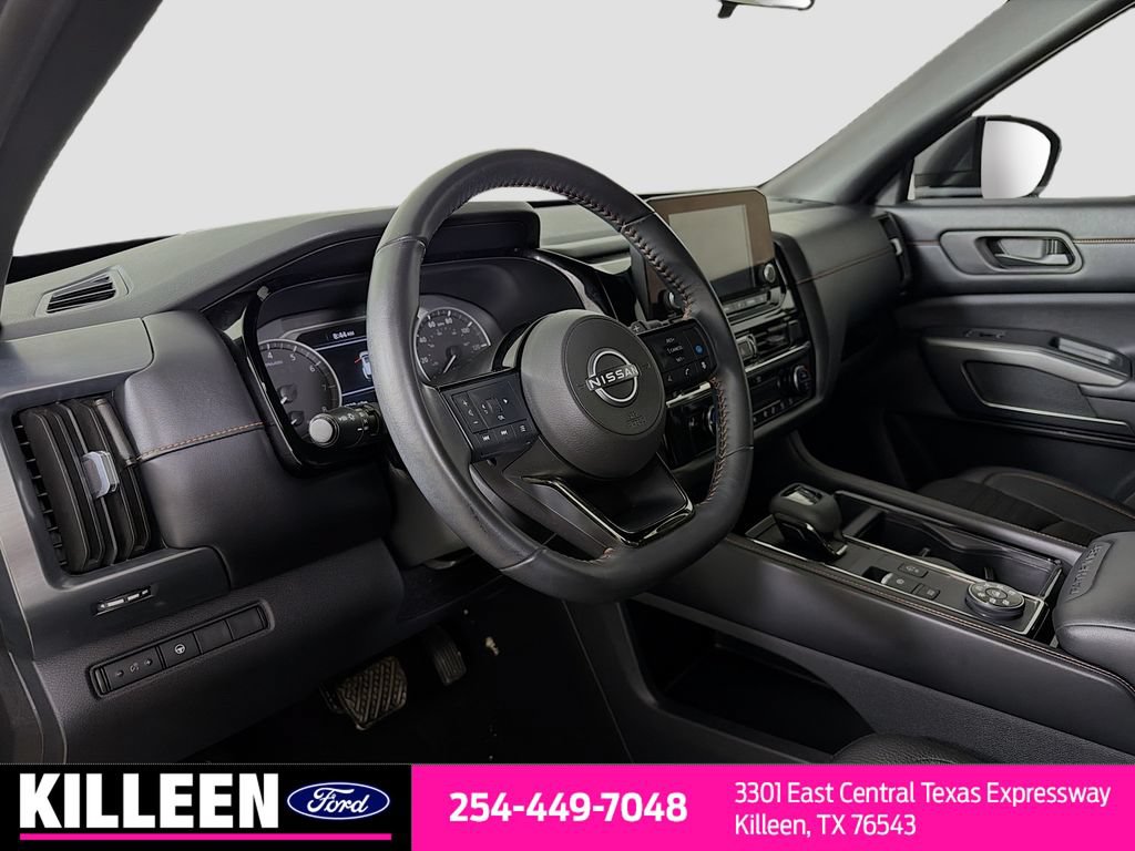 Used 2023 Nissan Pathfinder Rock Creek AWD/4WD image 11