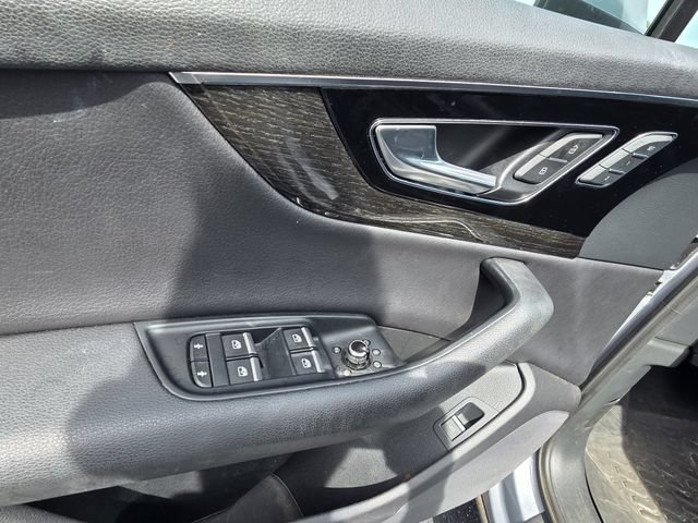 Used 2019 Audi Q7 3.0T Premium w/ Convenience Package AWD/4WD image 11